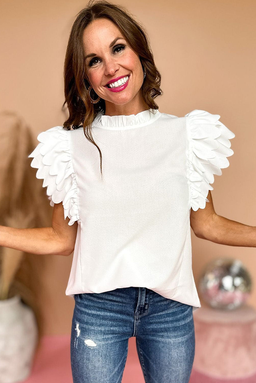 White Solid Color Scalloped Ruffle Sleeve Blouse